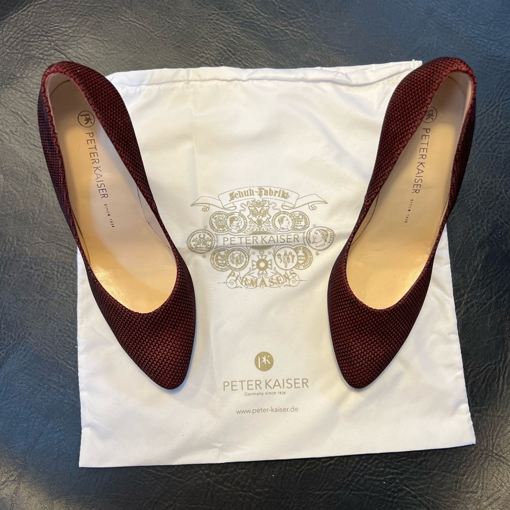 Peter Kaiser heels